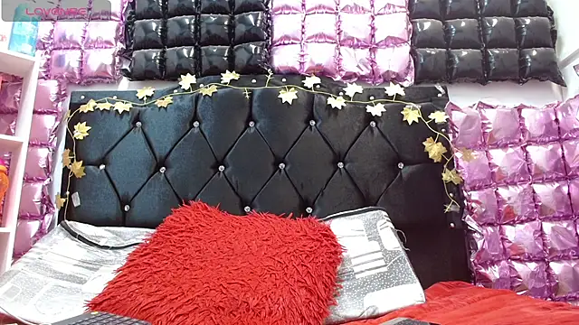 Snapshot of poisondost_hot chatting on 10.22.25 poisondost hot online show from 10.22.25