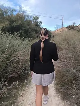 Snapshot of Mona_Plus chatting on 10.24.25 Mona Plus online show from 10.24.25