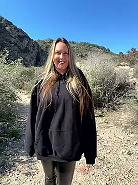 Mona Plus online show from 02.25.26