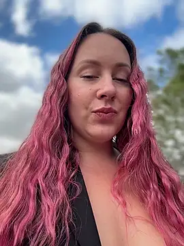 Mona Plus online show from 03.28.26