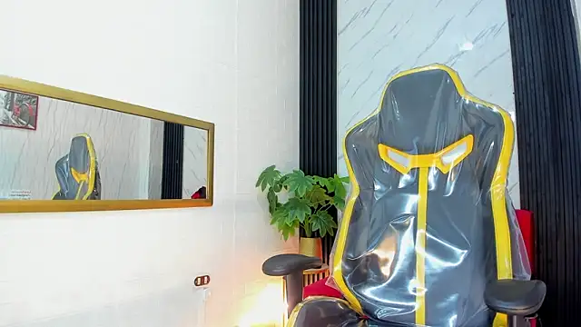 LooganX online show from 03.13.25