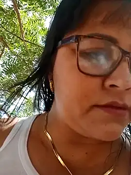 promiscuous-indecent-momm online show from 02.13.25