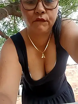 promiscuous-indecent-momm online show from 02.14.25