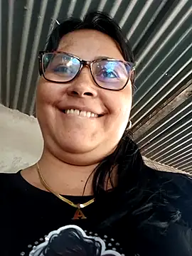 promiscuous-indecent-momm online show from 02.18.25