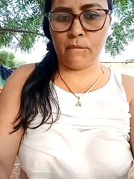 promiscuous-indecent-momm online show from 03.05.25