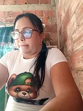 promiscuous-indecent-momm online show from 12.13.25