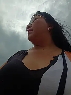 promiscuous-indecent-momm online show from 01.06.26