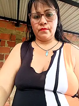 promiscuous-indecent-momm online show from 04.17.26