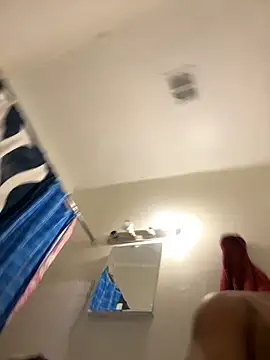 Snapshot of guajiro276565 chatting on 02.21.25 guajiro276565 online show from 02.21.25