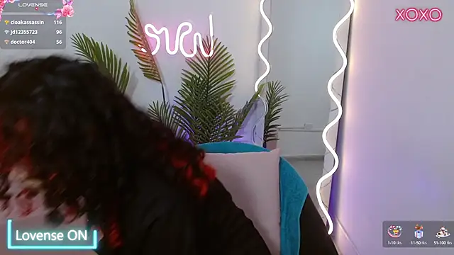 Snapshot of kristen_tay chatting on 03.05.25 kristen tay online show from 03.05.25