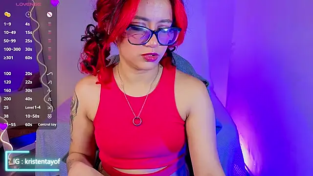 Snapshot of kristen_tay chatting on 10.22.25 kristen tay online show from 10.22.25