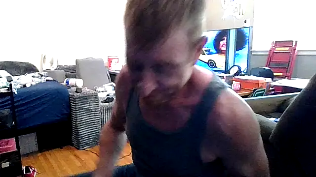 Snapshot of Sk00byJaXxX212 chatting on 06.28.26 Sk00byJaXxX212 online show from 06.28.26