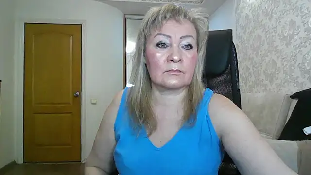 Victoria secrets  online show from 11.25.25