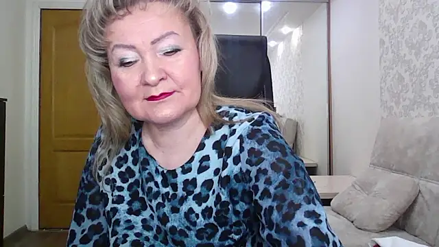 Victoria secrets  online show from 02.04.26