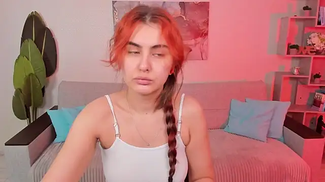 GabriellaMays online show from 11.12.25