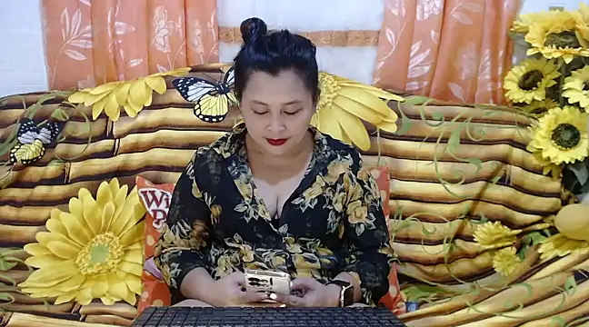 UrSweetClassyPinay online show from 02.11.25