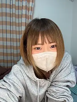 Snapshot of FUYU_rain chatting on 05.25.26 FUYU rain online show from 05.25.26