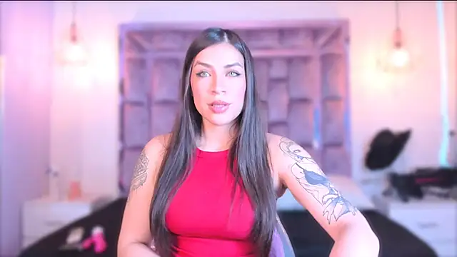 Snapshot of Annie_rhoades chatting on 02.15.25 Annie rhoades online show from 02.15.25