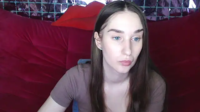 Margarettii online show from 02.23.25