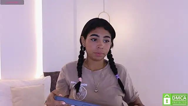 Snapshot of Lana_Starlett chatting on 10.02.25 Lana Starlett online show from 10.02.25