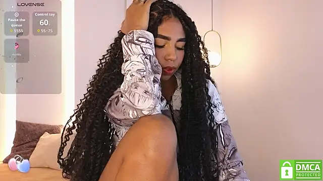 Snapshot of Lana_Starlett chatting on 11.11.25 Lana Starlett online show from 11.11.25