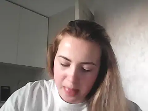 Snapshot of GoddessTenderness chatting on 02.27.25 GoddessTenderness online show from 02.27.25