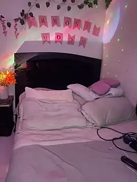  ivyginger online show from 03.17.26