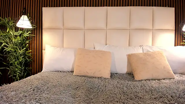 MelanieHillss online show from 03.05.26