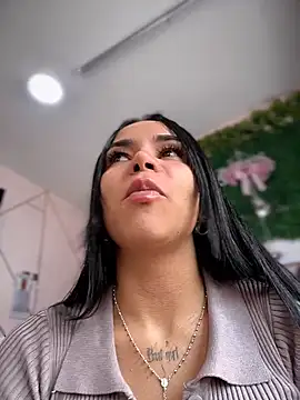 Naatalia online show from 02.10.26