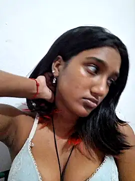 Snapshot of indianpink_lips chatting on 03.20.25 indianpink lips online show from 03.20.25