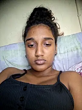 indianpink lips online show from 11.12.25