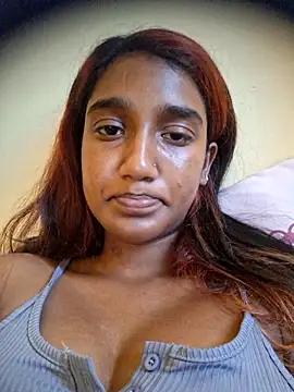 indianpink lips online show from 02.03.26