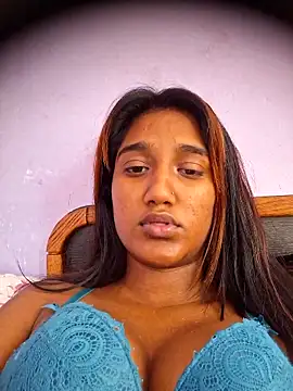 indianpink lips online show from 05.15.26