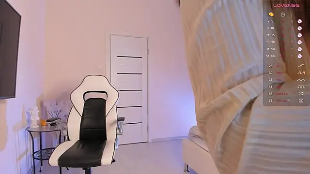 GentleMiss online show from 10.18.25