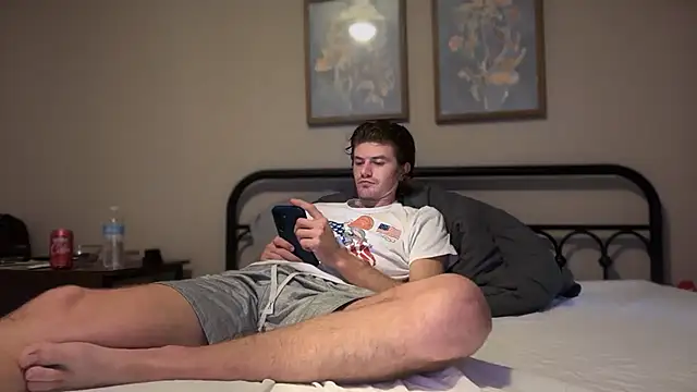 Snapshot of greekmythics chatting on 10.20.25 greekmythics online show from 10.20.25