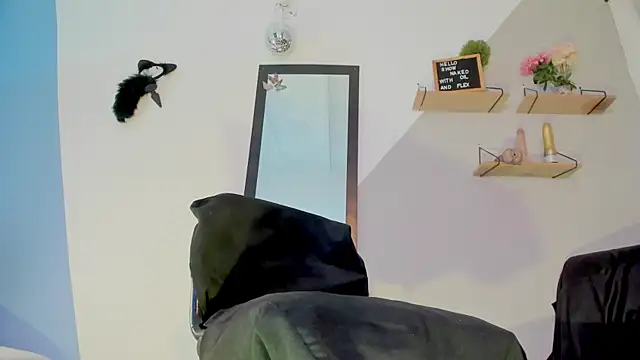 Aria fitness online show from 11.25.25