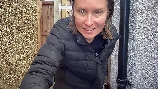 eatmypie69 online show from 09.16.25