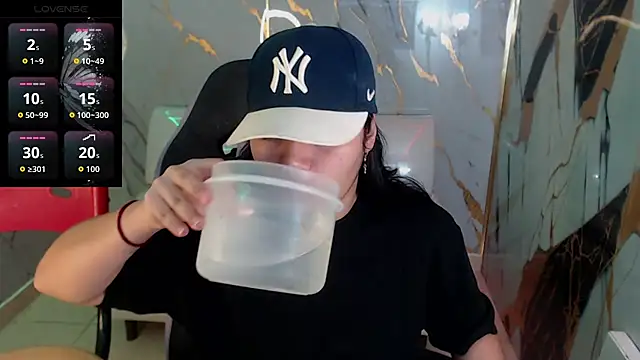 melany rouse18 online show from 12.04.25