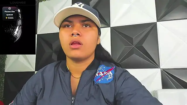 Snapshot of melany_rouse18 chatting on 02.20.26 melany rouse18 online show from 02.20.26