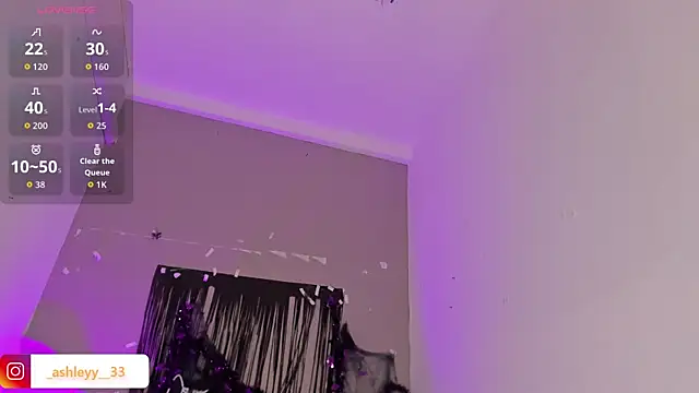  Ashley 33 online show from 10.22.25