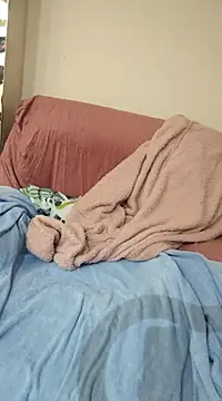 Snapshot of Loly2025 chatting on 03.20.25 Loly2025 online show from 03.20.25