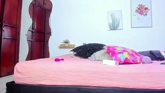 Snapshot of naomy_68 chatting on 02.28.25 naomy 68 online show from 02.28.25