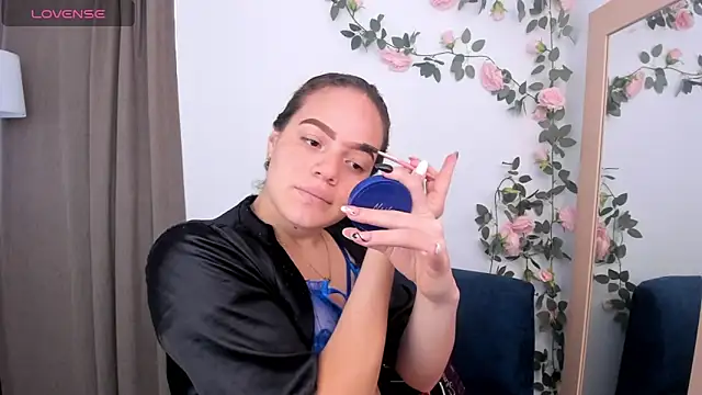 Snapshot of Baby_Asshley chatting on 10.03.25 Baby Asshley online show from 10.03.25