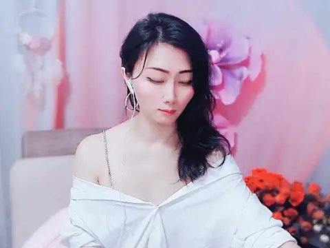 adelamiller online show from 12.23.25