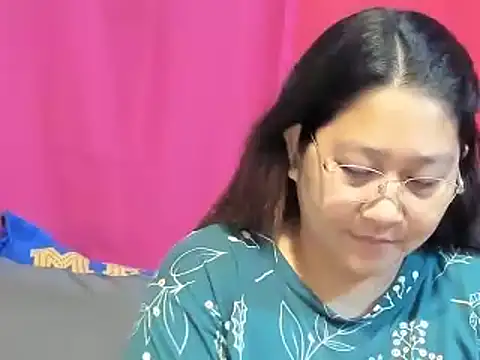 Snapshot of hotchubby88 chatting on 02.22.25 hotchubby88 online show from 02.22.25