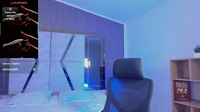 JacobRoberts1 online show from 10.07.25