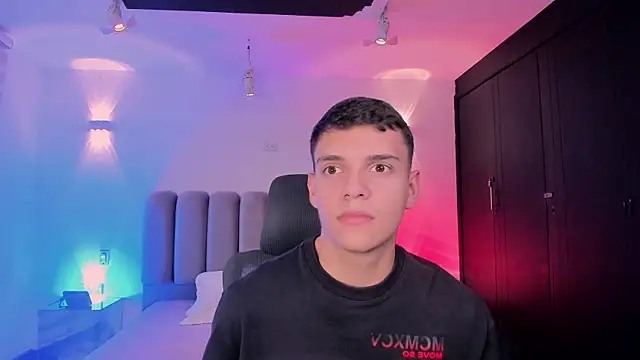 JacobRoberts1 online show from 10.31.25