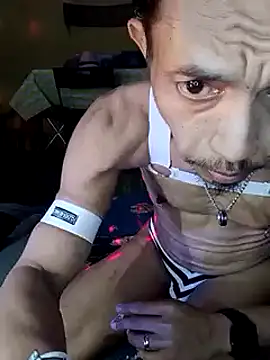 Tolayerfly69 online show from 03.21.25