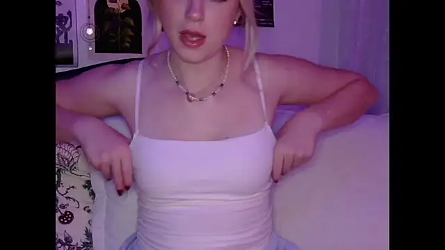 sinfulblonde1 online show from 03.04.25