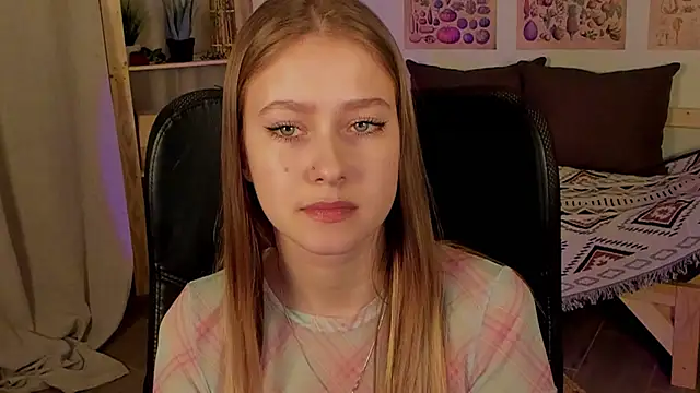 EveMundie online show from 03.20.25